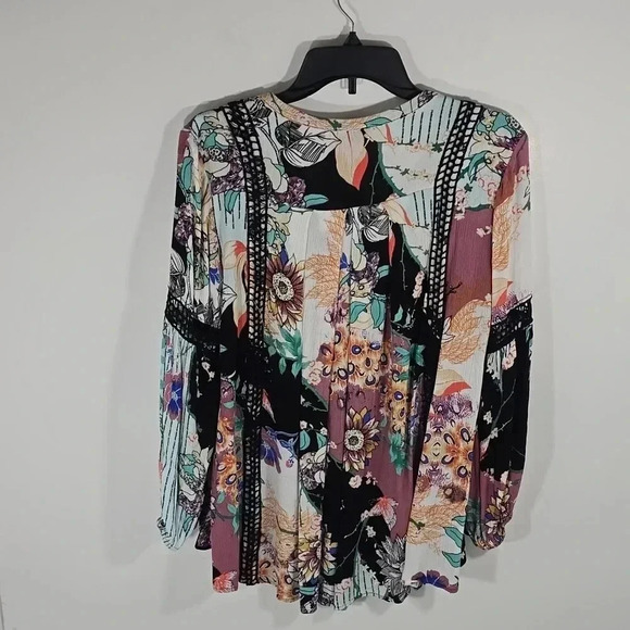 {V Christina} Mixed Print Floral Lace Blouse - Size Medium - Picture 10 of 12